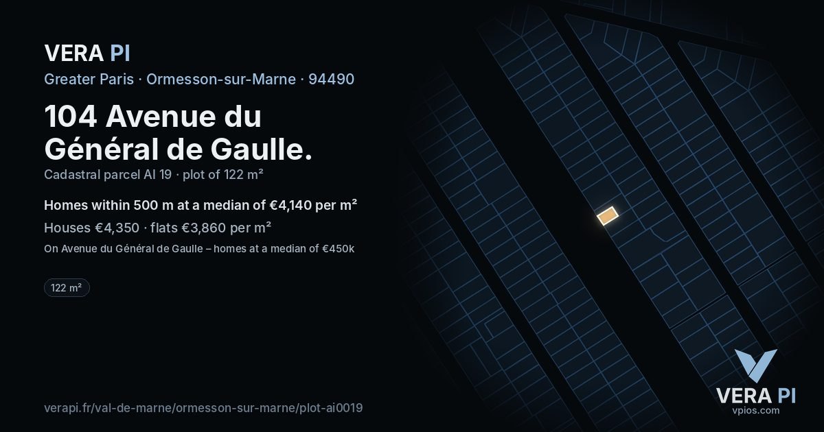 104 Avenue du Général de Gaulle, Ormesson-sur-Marne at night – the plot lit, the parcels around coloured by the prices near them