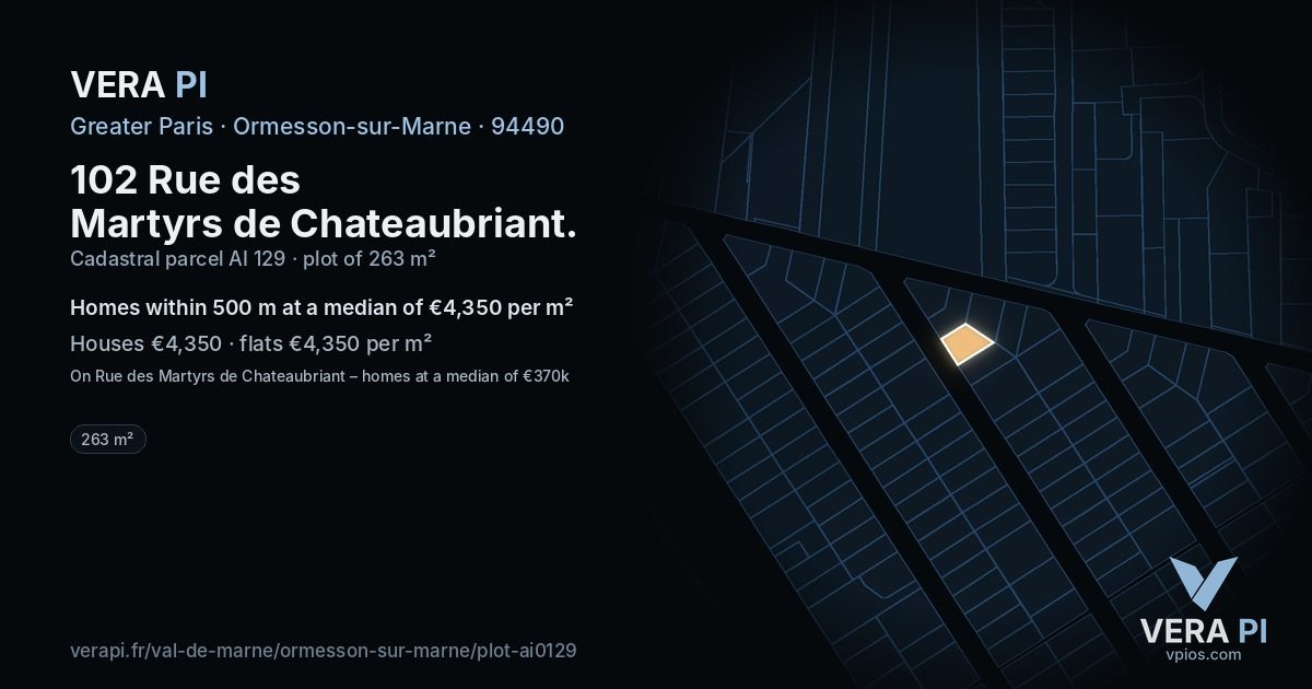 102 Rue des Martyrs de Chateaubriant, Ormesson-sur-Marne at night – the plot lit, the parcels around coloured by the prices near them