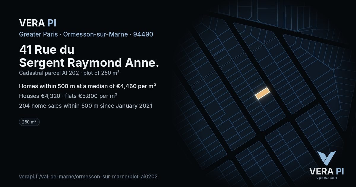 41 Rue du Sergent Raymond Anne, Ormesson-sur-Marne at night – the plot lit, the parcels around coloured by the prices near them