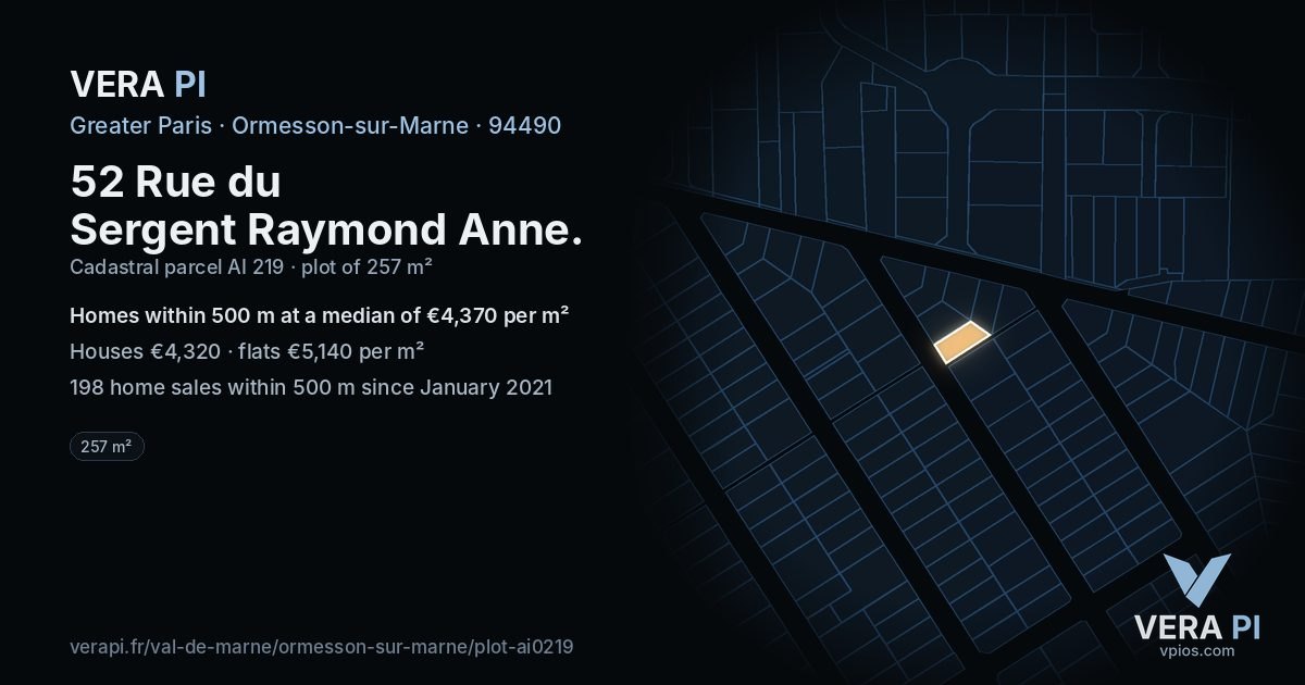52 Rue du Sergent Raymond Anne, Ormesson-sur-Marne at night – the plot lit, the parcels around coloured by the prices near them