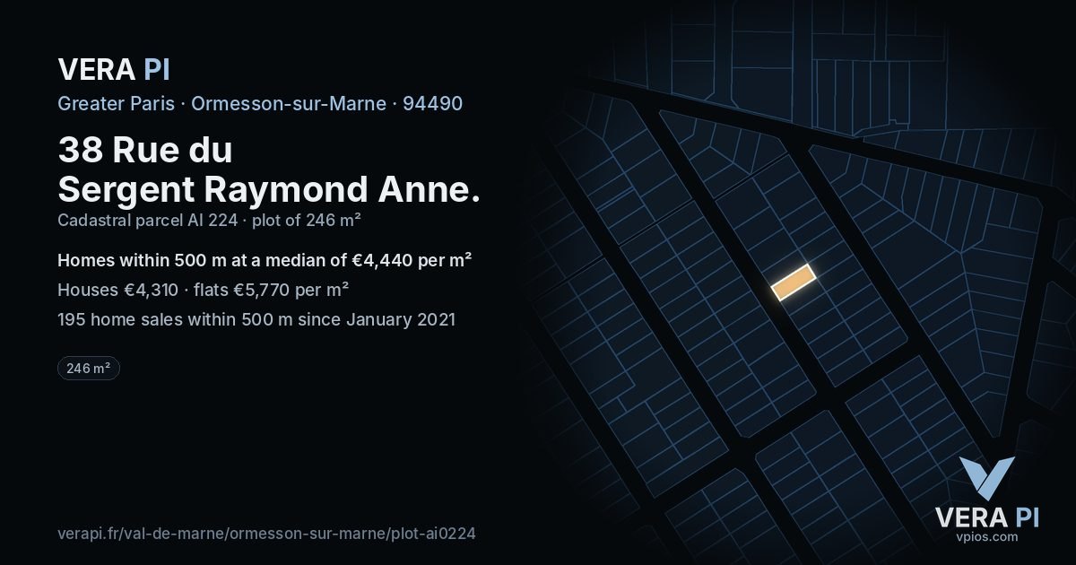 38 Rue du Sergent Raymond Anne, Ormesson-sur-Marne at night – the plot lit, the parcels around coloured by the prices near them