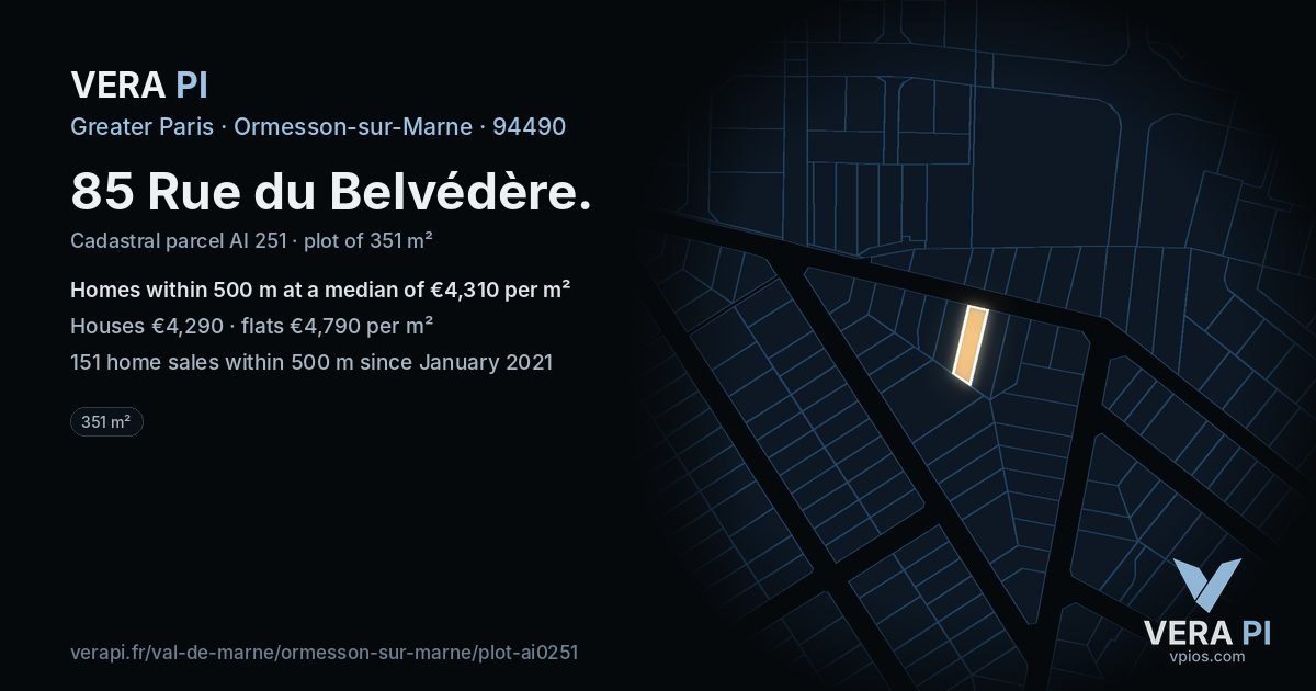 85 Rue du Belvédère, Ormesson-sur-Marne at night – the plot lit, the parcels around coloured by the prices near them
