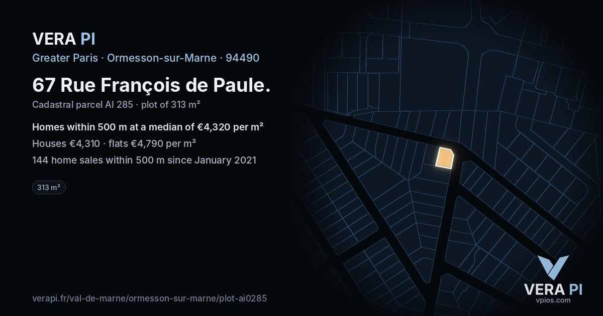 67 Rue François de Paule, Ormesson-sur-Marne at night – the plot lit, the parcels around coloured by the prices near them