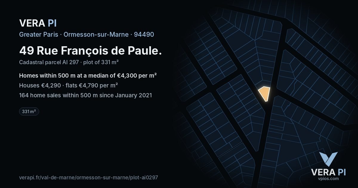 49 Rue François de Paule, Ormesson-sur-Marne at night – the plot lit, the parcels around coloured by the prices near them