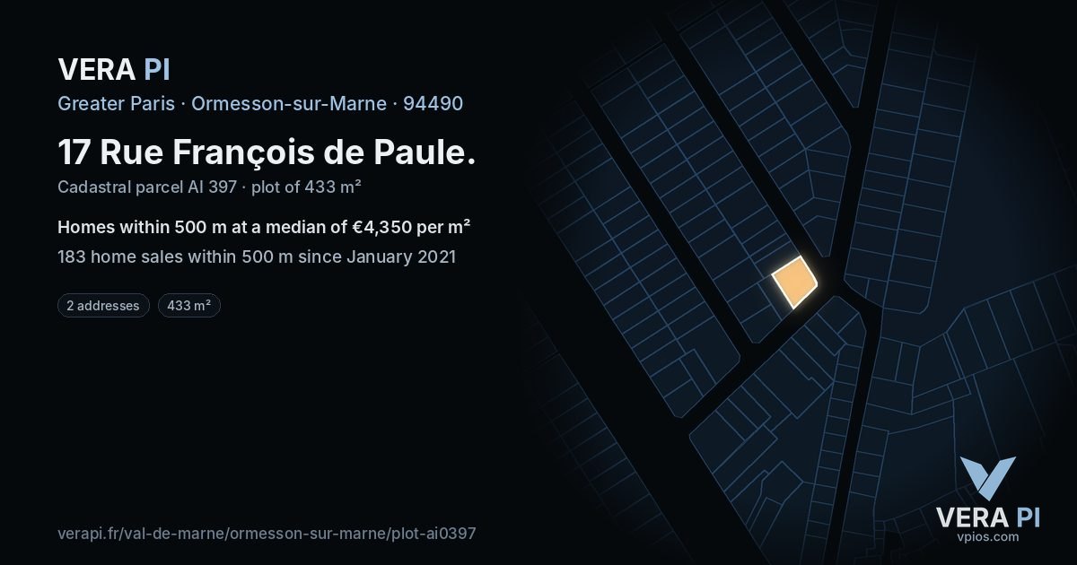 17 Rue François de Paule, Ormesson-sur-Marne at night – the plot lit, the parcels around coloured by the prices near them