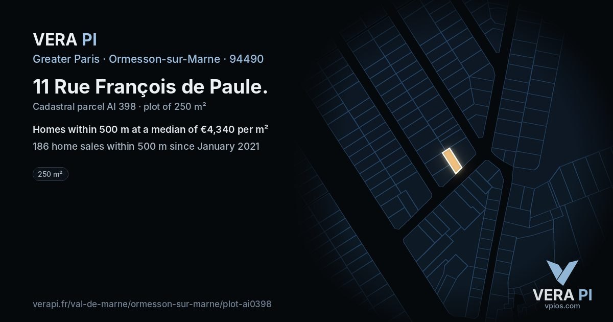 11 Rue François de Paule, Ormesson-sur-Marne at night – the plot lit, the parcels around coloured by the prices near them