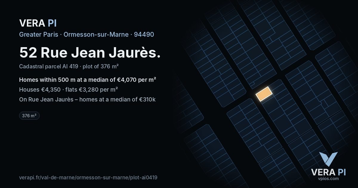 52 Rue Jean Jaurès, Ormesson-sur-Marne at night – the plot lit, the parcels around coloured by the prices near them