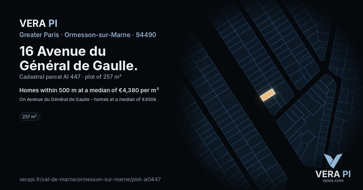16 Avenue du Général de Gaulle, Ormesson-sur-Marne at night – the plot lit, the parcels around coloured by the prices near them