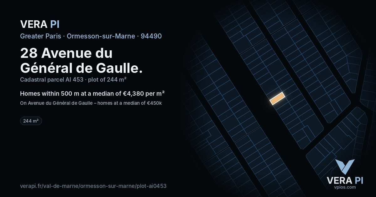 28 Avenue du Général de Gaulle, Ormesson-sur-Marne at night – the plot lit, the parcels around coloured by the prices near them