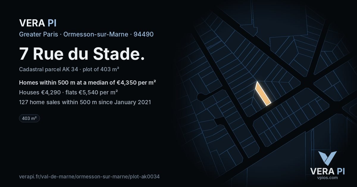 7 Rue du Stade, Ormesson-sur-Marne at night – the plot lit, the parcels around coloured by the prices near them