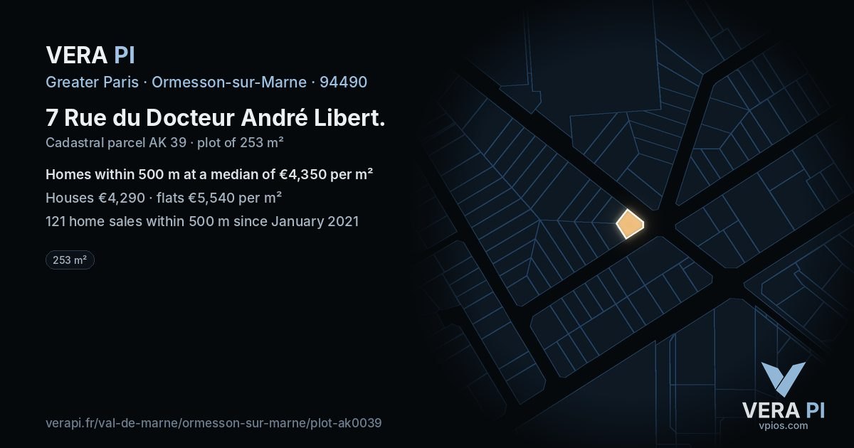 7 Rue du Docteur André Libert, Ormesson-sur-Marne at night – the plot lit, the parcels around coloured by the prices near them
