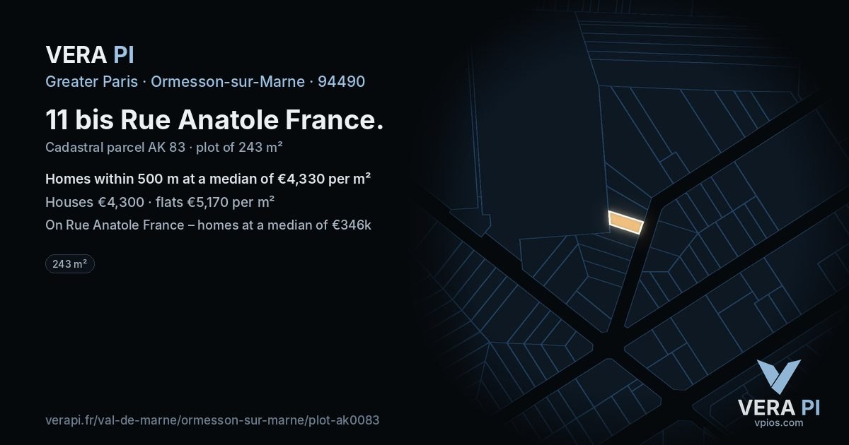 11 bis Rue Anatole France, Ormesson-sur-Marne at night – the plot lit, the parcels around coloured by the prices near them