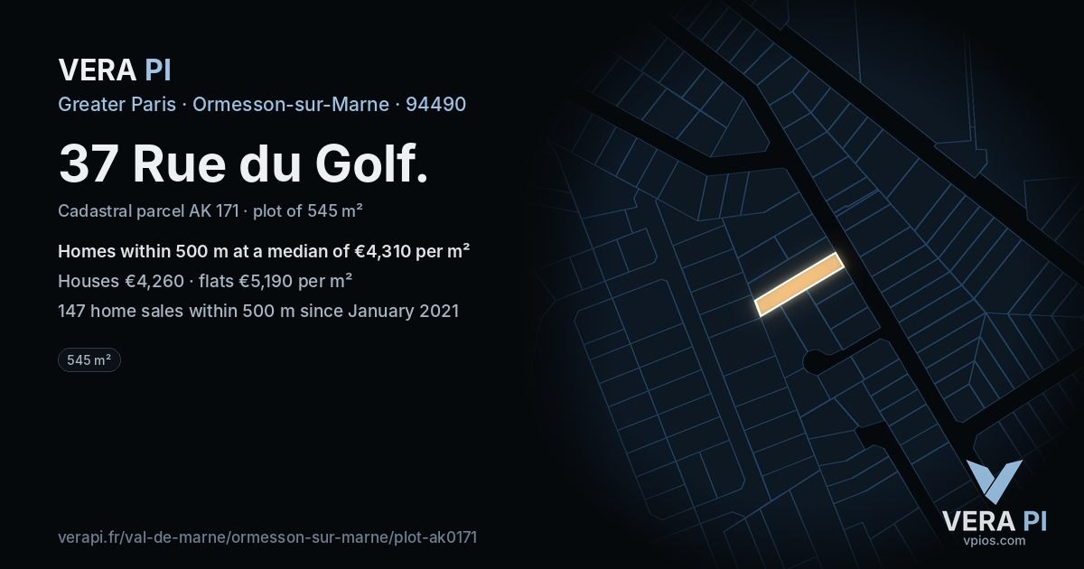 37 Rue du Golf, Ormesson-sur-Marne at night – the plot lit, the parcels around coloured by the prices near them