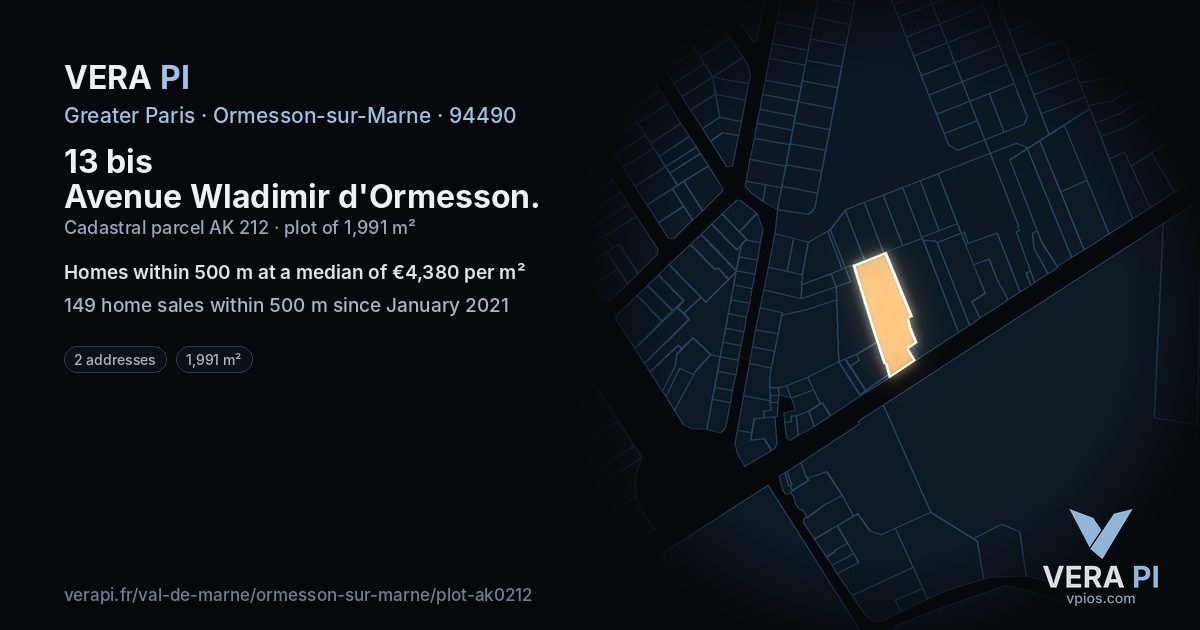 13 bis Avenue Wladimir d'Ormesson, Ormesson-sur-Marne at night – the plot lit, the parcels around coloured by the prices near them