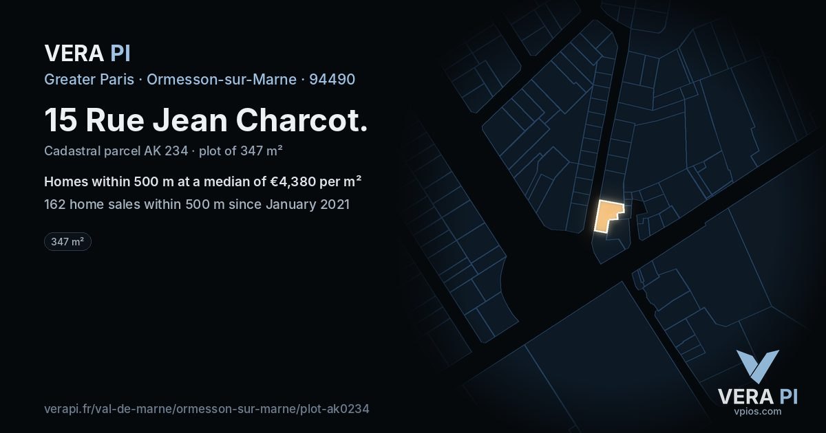 15 Rue Jean Charcot, Ormesson-sur-Marne at night – the plot lit, the parcels around coloured by the prices near them