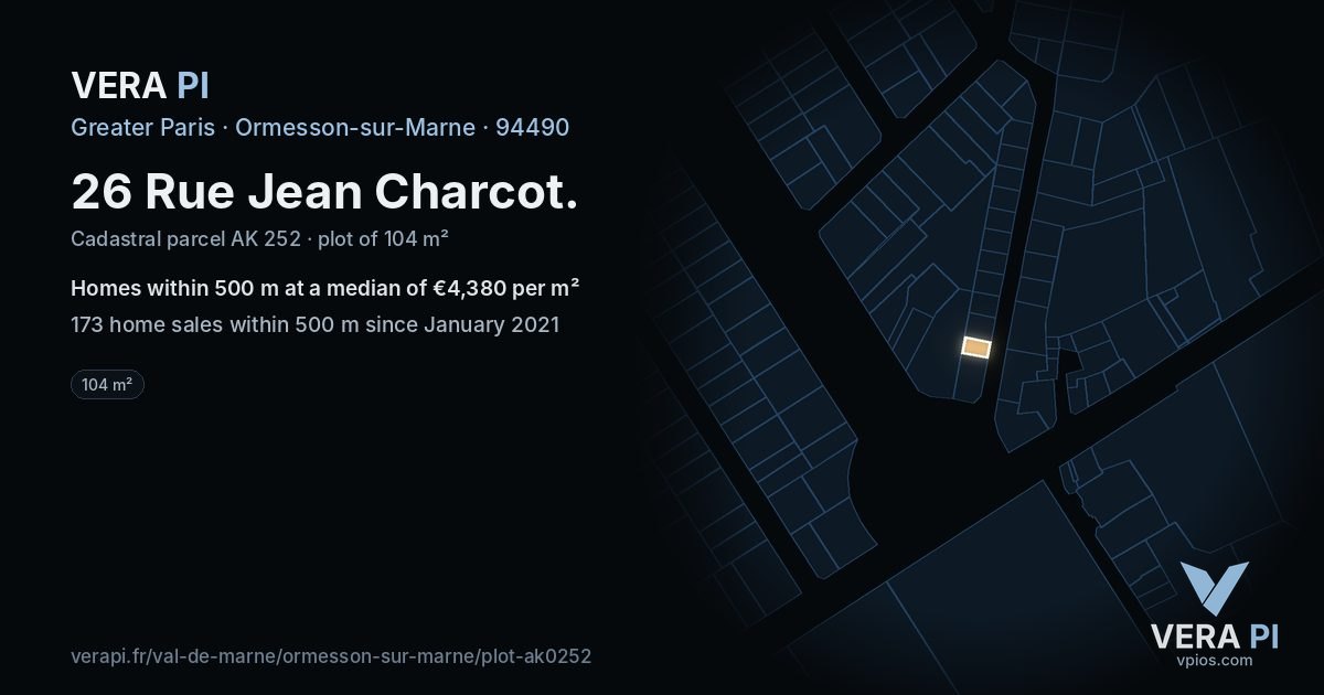 26 Rue Jean Charcot, Ormesson-sur-Marne at night – the plot lit, the parcels around coloured by the prices near them