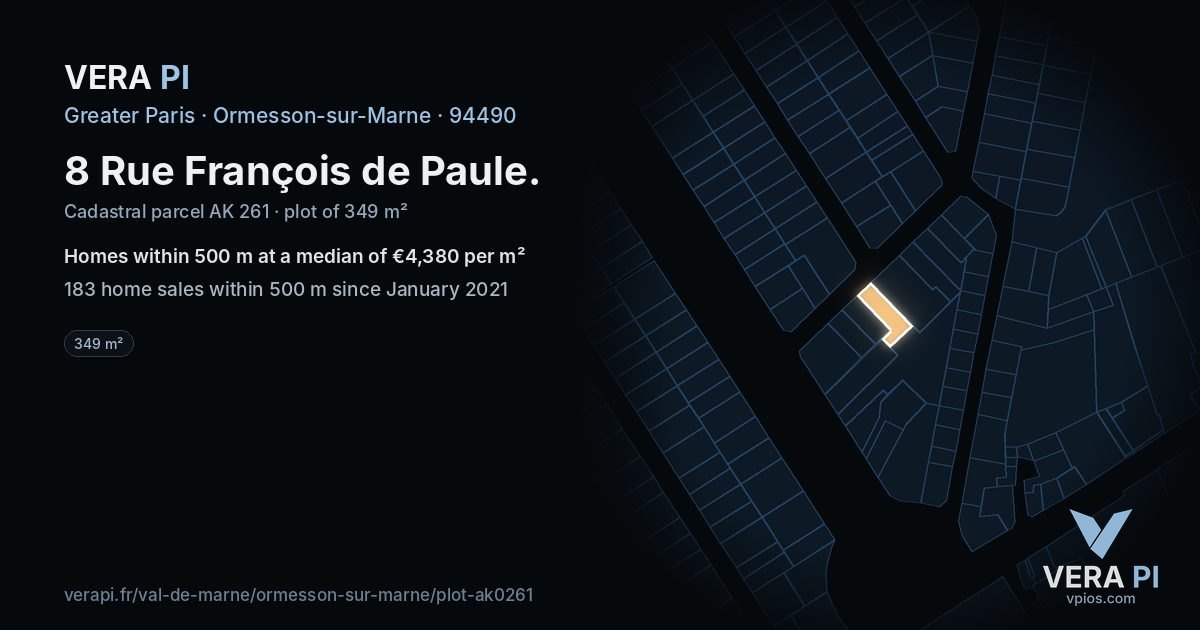 8 Rue François de Paule, Ormesson-sur-Marne at night – the plot lit, the parcels around coloured by the prices near them