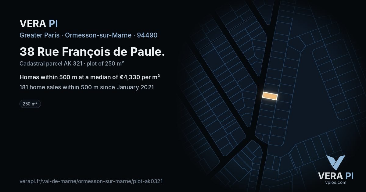 38 Rue François de Paule, Ormesson-sur-Marne at night – the plot lit, the parcels around coloured by the prices near them