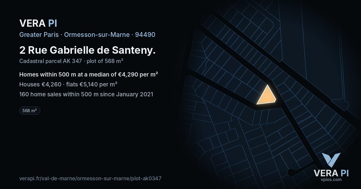 2 Rue Gabrielle de Santeny, Ormesson-sur-Marne at night – the plot lit, the parcels around coloured by the prices near them