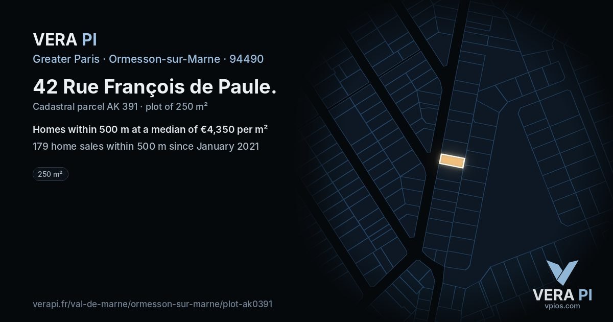 42 Rue François de Paule, Ormesson-sur-Marne at night – the plot lit, the parcels around coloured by the prices near them