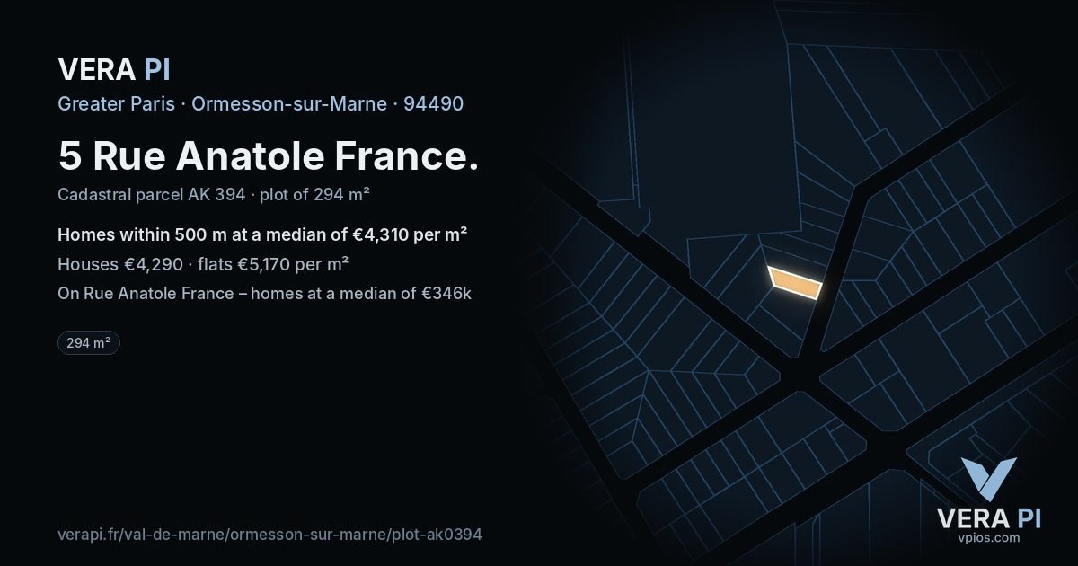 5 Rue Anatole France, Ormesson-sur-Marne at night – the plot lit, the parcels around coloured by the prices near them