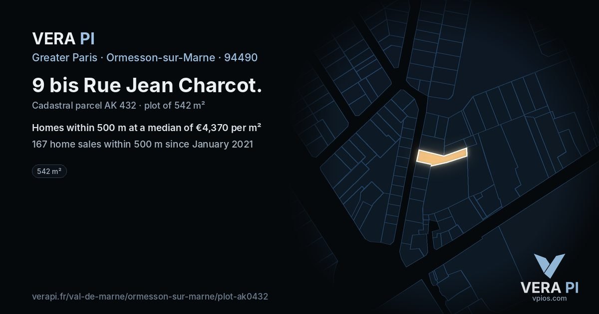 9 bis Rue Jean Charcot, Ormesson-sur-Marne at night – the plot lit, the parcels around coloured by the prices near them