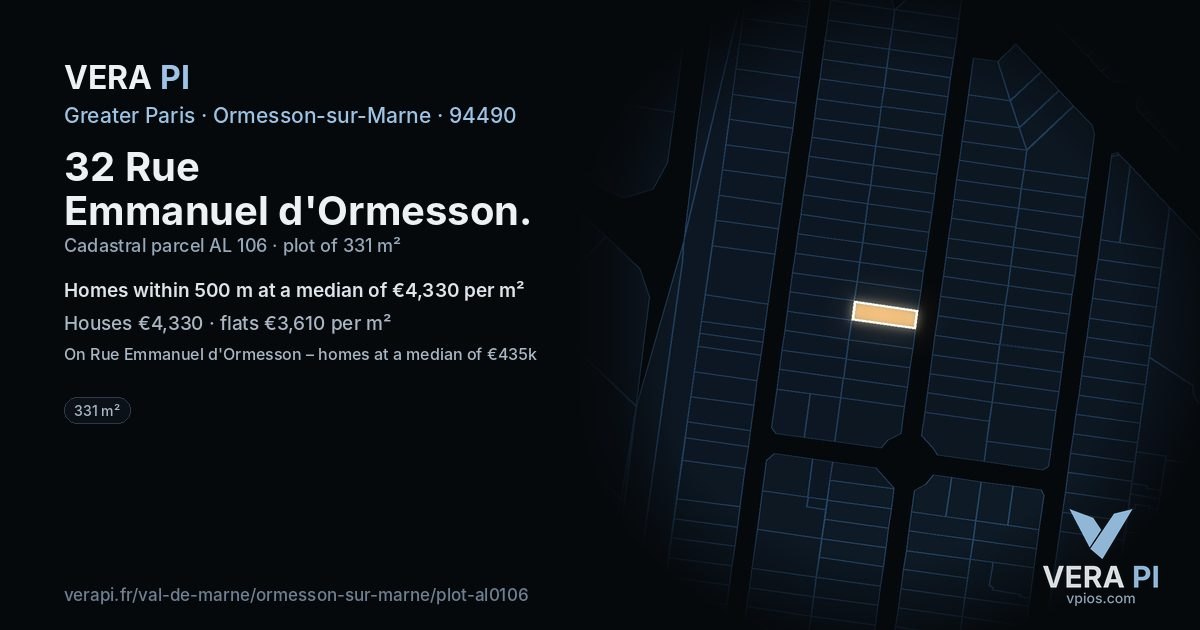 32 Rue Emmanuel d'Ormesson, Ormesson-sur-Marne at night – the plot lit, the parcels around coloured by the prices near them