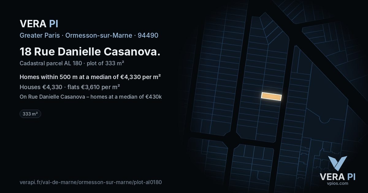18 Rue Danielle Casanova, Ormesson-sur-Marne at night – the plot lit, the parcels around coloured by the prices near them