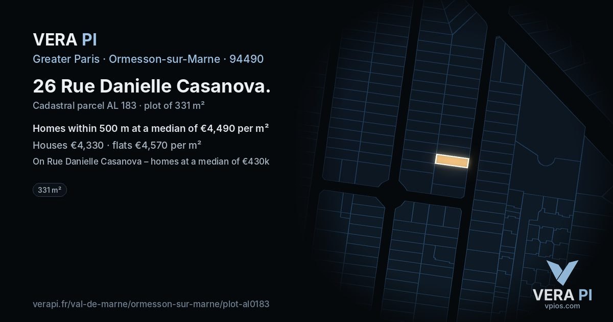 26 Rue Danielle Casanova, Ormesson-sur-Marne at night – the plot lit, the parcels around coloured by the prices near them
