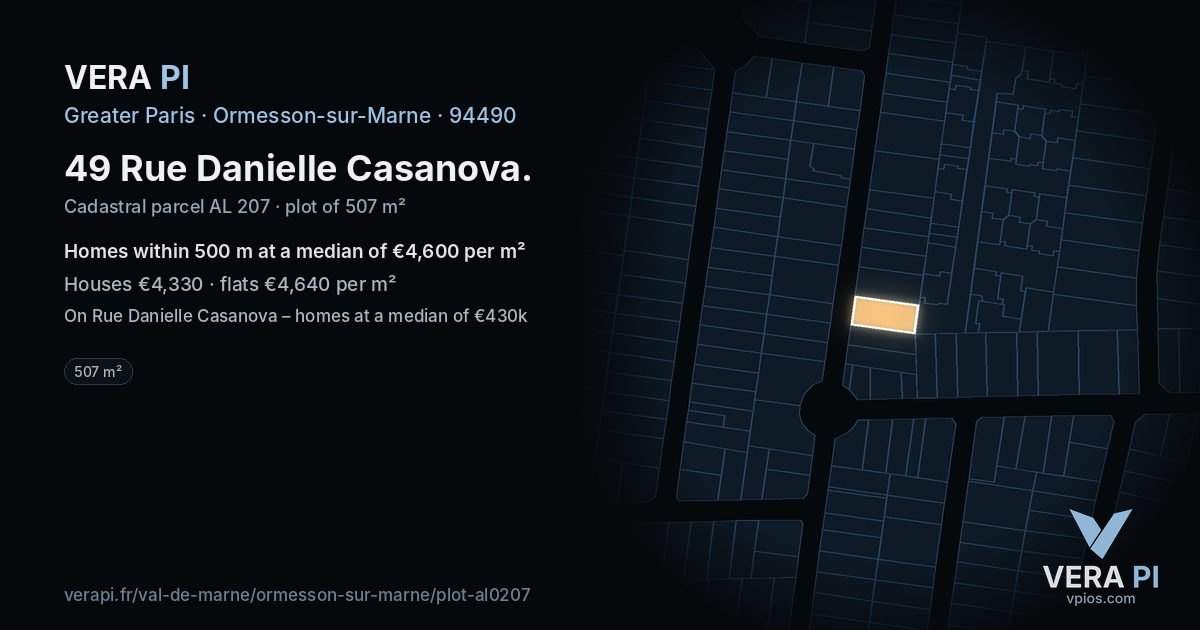 49 Rue Danielle Casanova, Ormesson-sur-Marne at night – the plot lit, the parcels around coloured by the prices near them