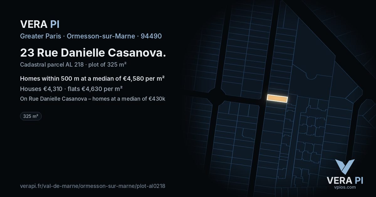 23 Rue Danielle Casanova, Ormesson-sur-Marne at night – the plot lit, the parcels around coloured by the prices near them