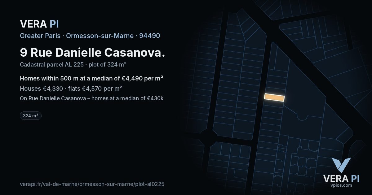 9 Rue Danielle Casanova, Ormesson-sur-Marne at night – the plot lit, the parcels around coloured by the prices near them