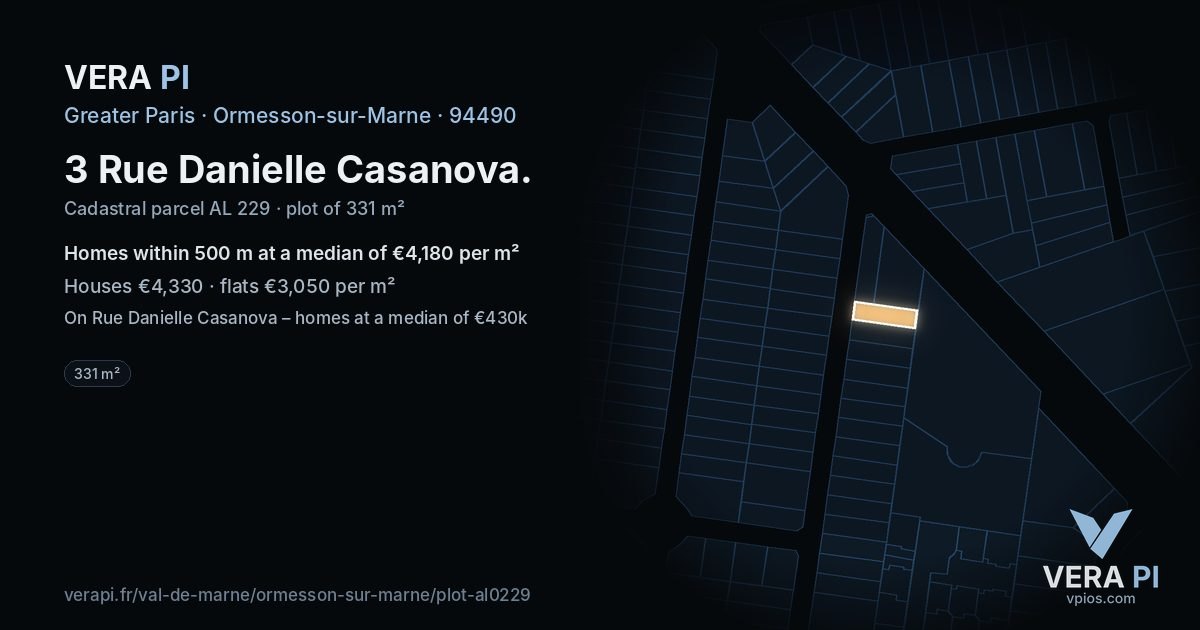 3 Rue Danielle Casanova, Ormesson-sur-Marne at night – the plot lit, the parcels around coloured by the prices near them