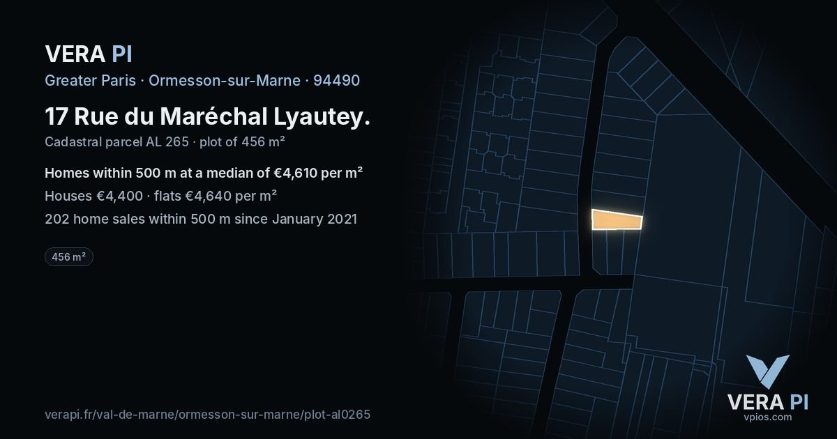 17 Rue du Maréchal Lyautey, Ormesson-sur-Marne at night – the plot lit, the parcels around coloured by the prices near them