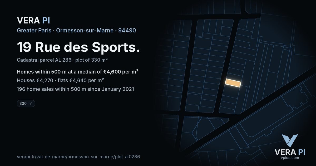 19 Rue des Sports, Ormesson-sur-Marne at night – the plot lit, the parcels around coloured by the prices near them