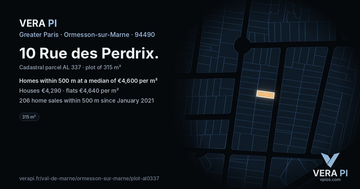 10 Rue des Perdrix, Ormesson-sur-Marne at night – the plot lit, the parcels around coloured by the prices near them