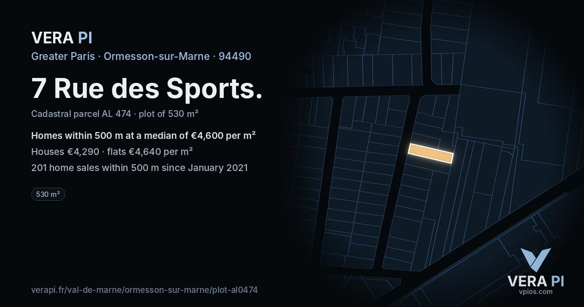 7 Rue des Sports, Ormesson-sur-Marne at night – the plot lit, the parcels around coloured by the prices near them