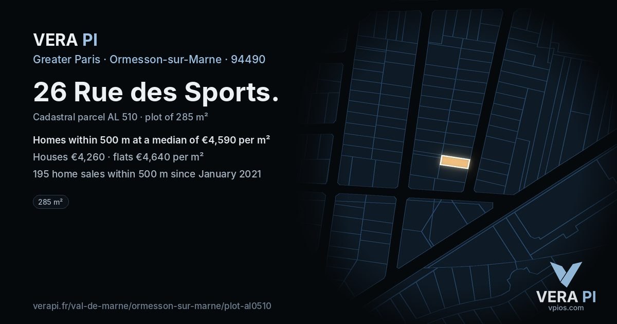 26 Rue des Sports, Ormesson-sur-Marne at night – the plot lit, the parcels around coloured by the prices near them