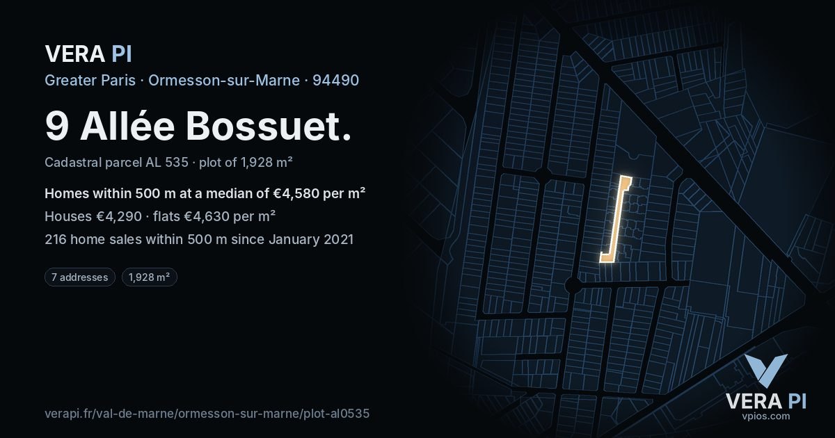9 Allée Bossuet, Ormesson-sur-Marne at night – the plot lit, the parcels around coloured by the prices near them