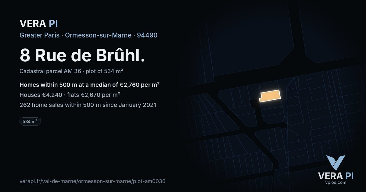 8 Rue de Brûhl, Ormesson-sur-Marne at night – the plot lit, the parcels around coloured by the prices near them