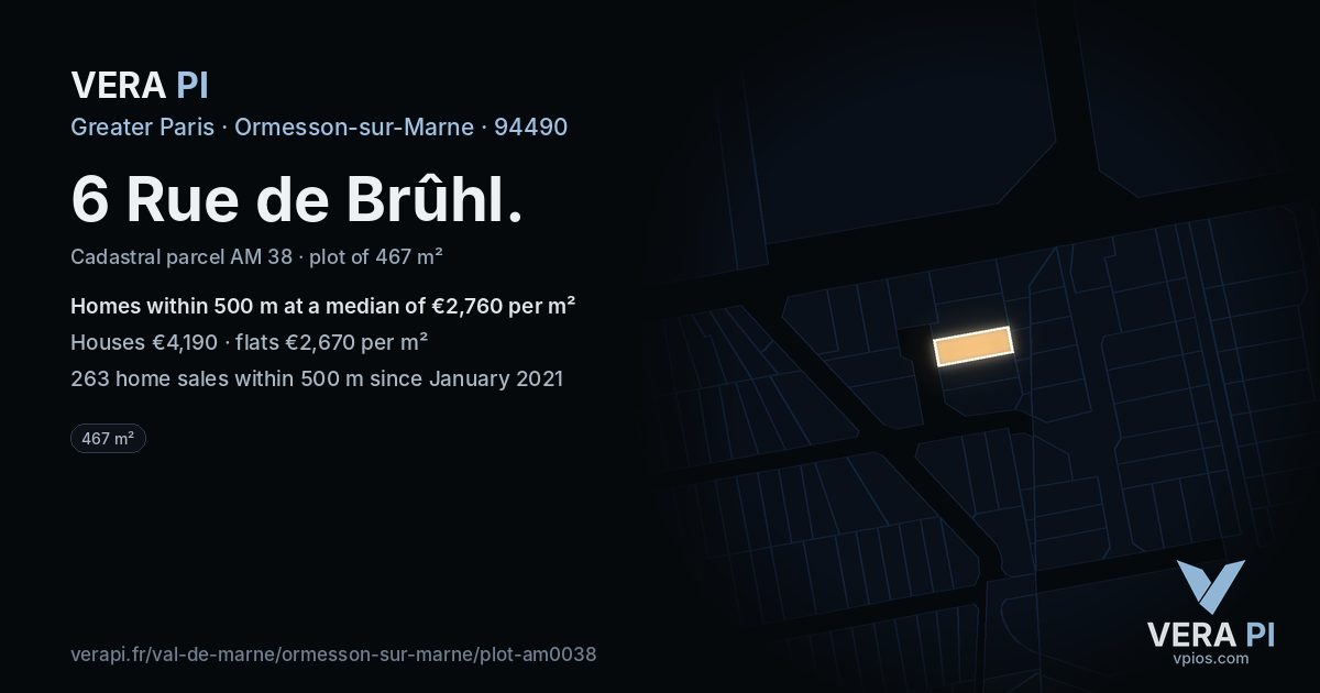 6 Rue de Brûhl, Ormesson-sur-Marne at night – the plot lit, the parcels around coloured by the prices near them