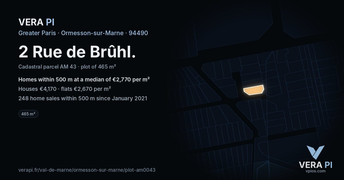 2 Rue de Brûhl, Ormesson-sur-Marne at night – the plot lit, the parcels around coloured by the prices near them