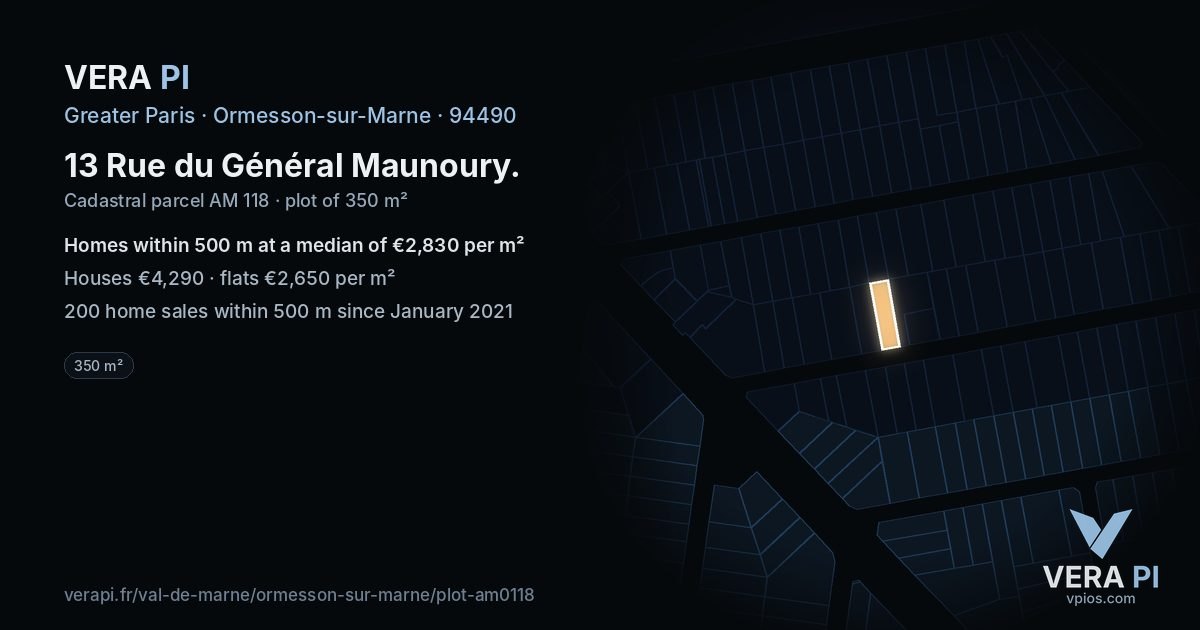 13 Rue du Général Maunoury, Ormesson-sur-Marne at night – the plot lit, the parcels around coloured by the prices near them