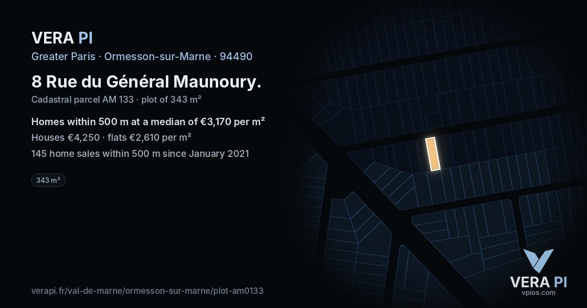 8 Rue du Général Maunoury, Ormesson-sur-Marne at night – the plot lit, the parcels around coloured by the prices near them