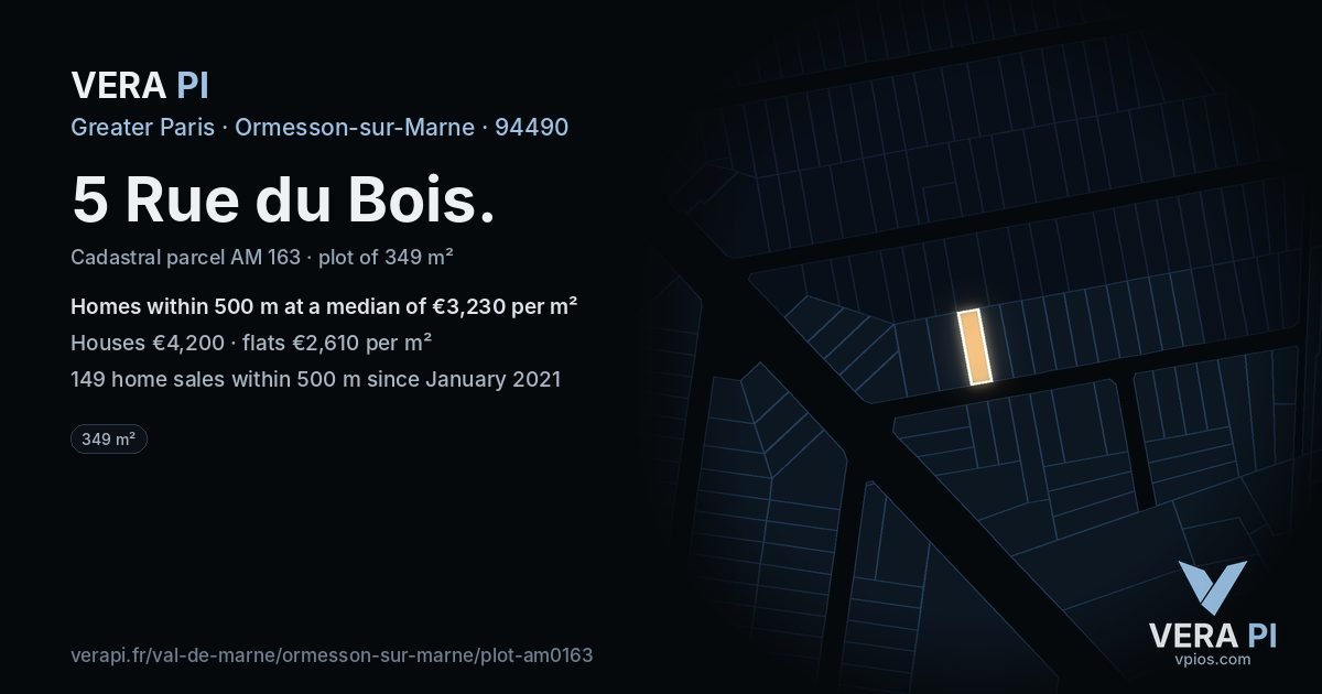 5 Rue du Bois, Ormesson-sur-Marne at night – the plot lit, the parcels around coloured by the prices near them