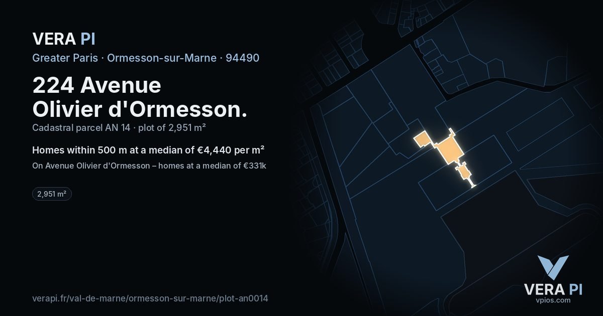 224 Avenue Olivier d'Ormesson, Ormesson-sur-Marne at night – the plot lit, the parcels around coloured by the prices near them
