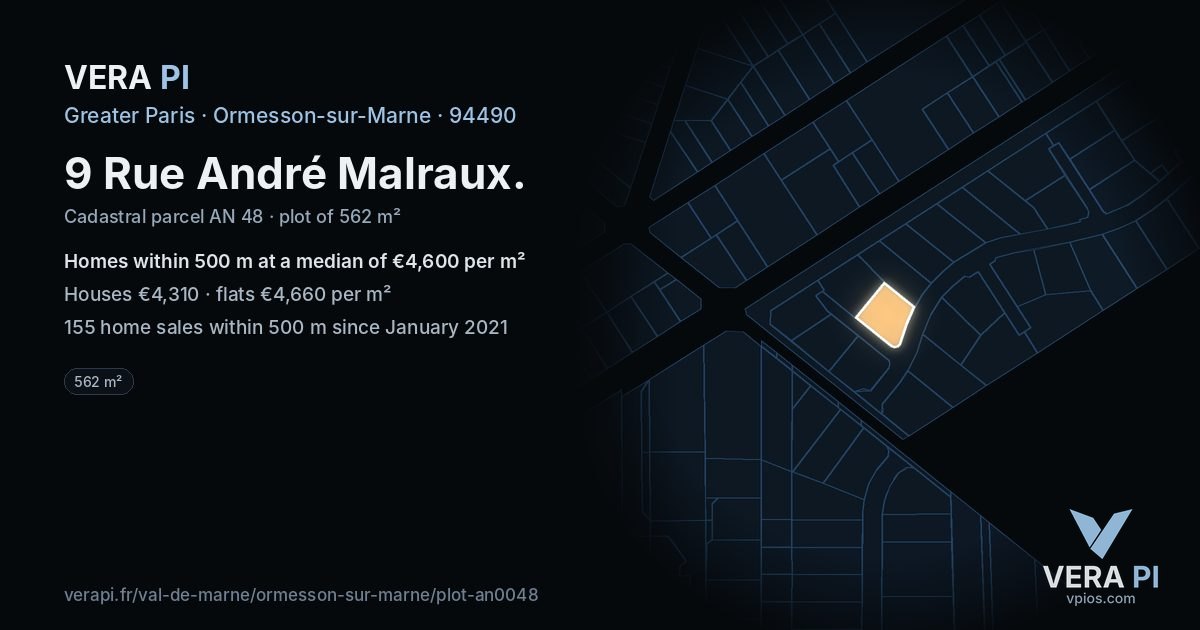 9 Rue André Malraux, Ormesson-sur-Marne at night – the plot lit, the parcels around coloured by the prices near them
