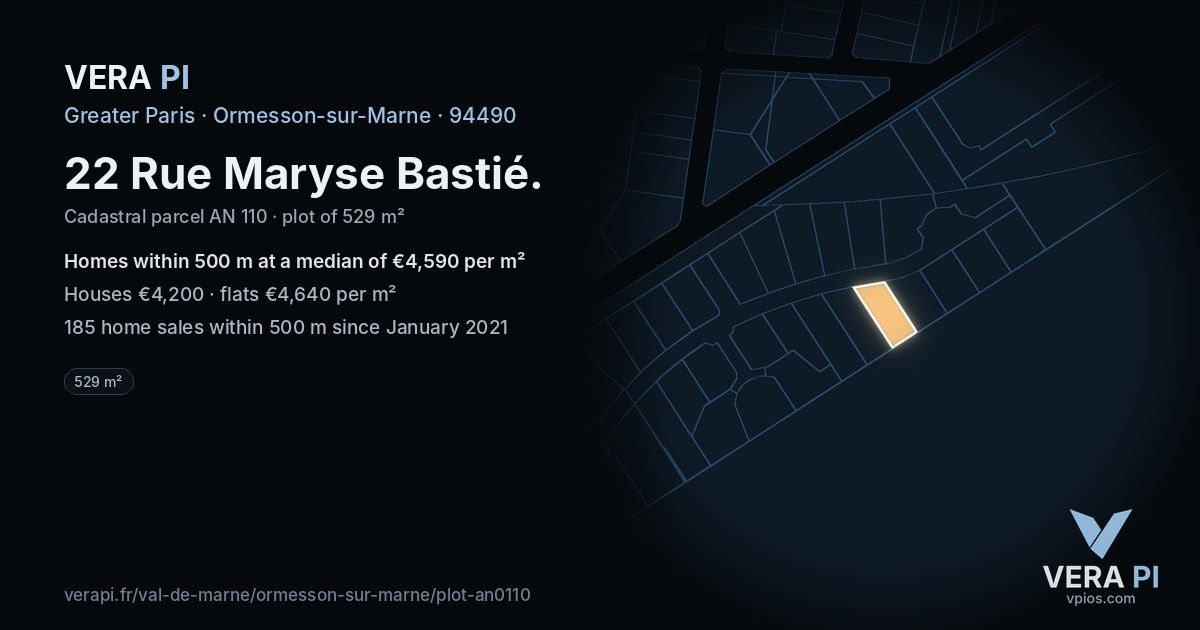 22 Rue Maryse Bastié, Ormesson-sur-Marne at night – the plot lit, the parcels around coloured by the prices near them