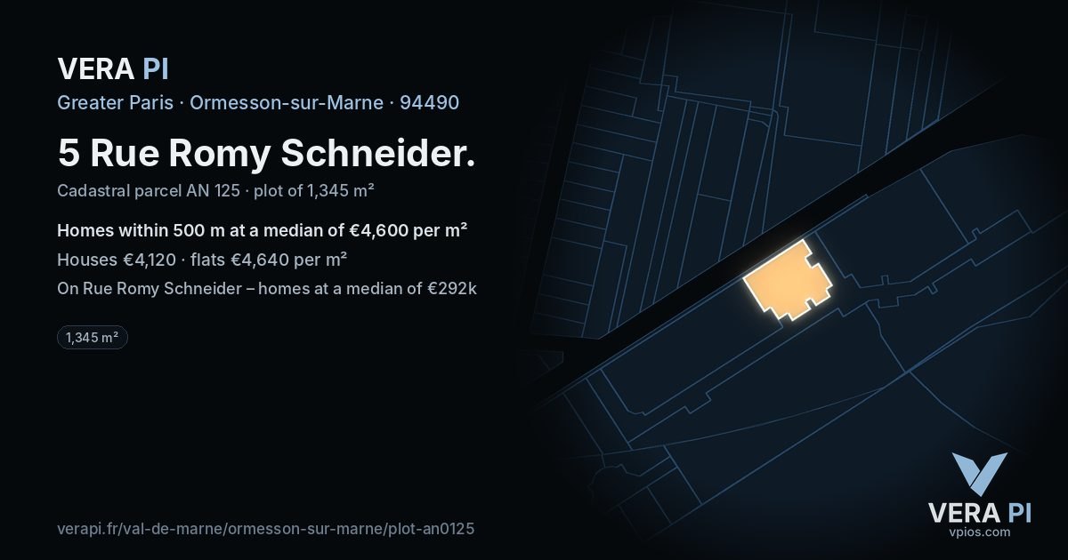 5 Rue Romy Schneider, Ormesson-sur-Marne at night – the plot lit, the parcels around coloured by the prices near them