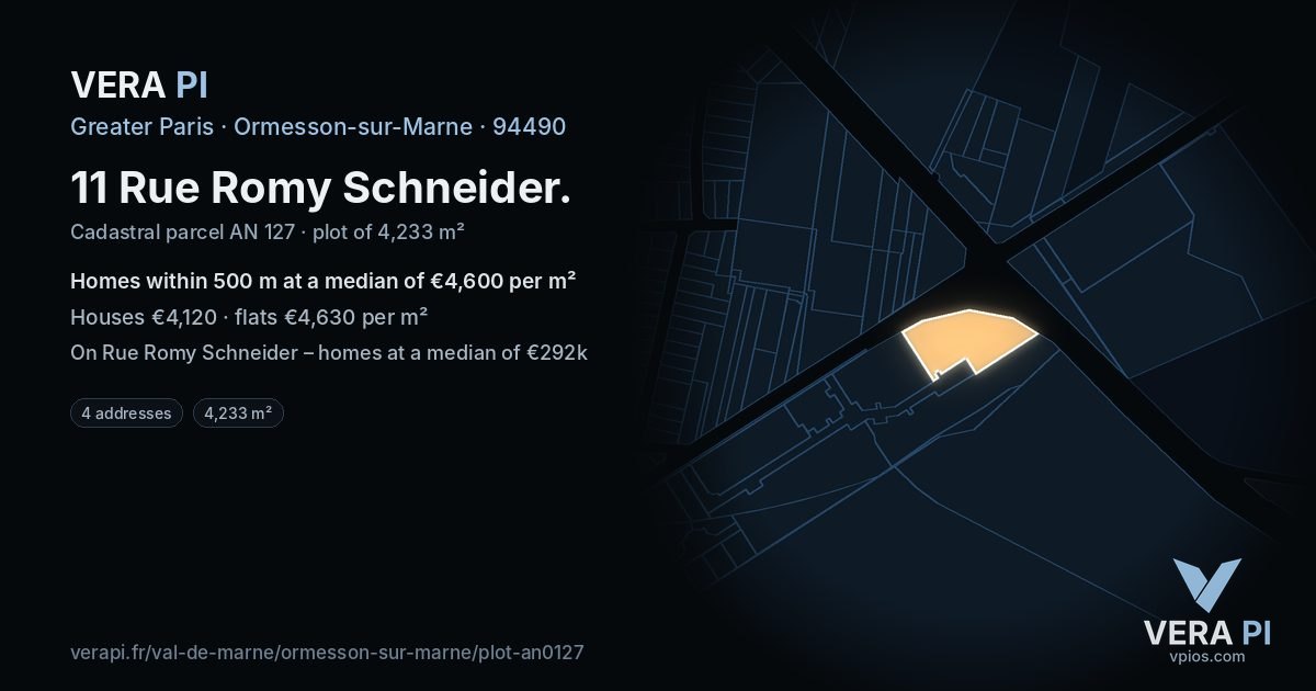 11 Rue Romy Schneider, Ormesson-sur-Marne at night – the plot lit, the parcels around coloured by the prices near them